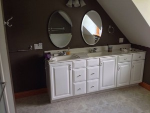 Upstairs Bath