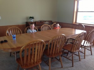 Now that's a table for a big family!