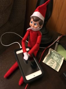 Patrick: "Aaahhh. Mac is going to be so mad. He stole Mac's iPod!